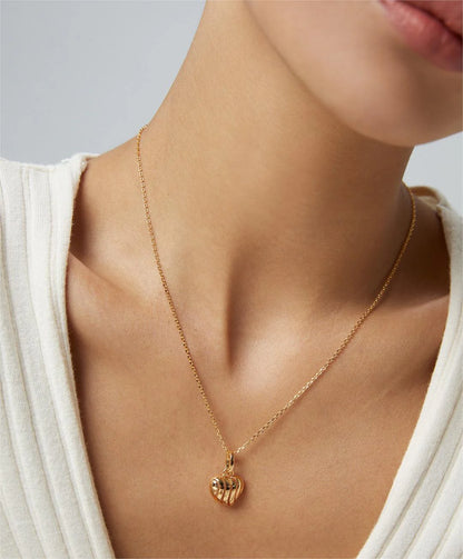 Simple Love Three-Dimensional Hollow Necklace